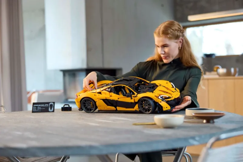 LEGO Technic -McLaren P1™ – Image 6